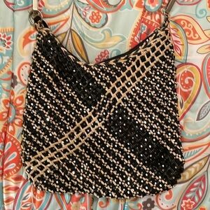 Beautiful woven shoulder bag!​​